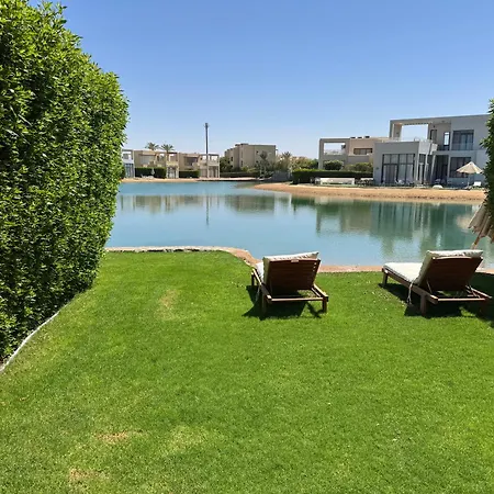 Next Stay, Lagoon Townhouse, El Gouna